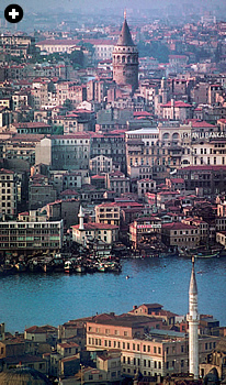 Accounts of Ahmet Çelebi’s 1638 flight assert he glided from the top of the Galata Tower, visible here on the far bank of the Golden Horn, some three kilometers across the Bosporus.