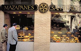Mazapanes Santo Tomé, below, has been a favorite of Toledo’s marzipan consumers since 1856.