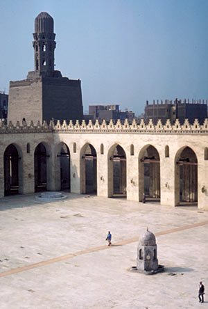 The mosque founded by caliph Al-Hakim in 990 was under construction when the 1006 supernova appeared in the sky, and it was completed in 1013—the same year the caliph officially banished astrologers. 