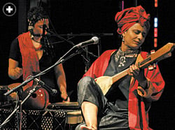 From the Comoros Islands off east Africa, singer/songwriter Nawal blended Indian, Persian and Arab traditions with east African Bantu polyphonies. She is the first woman musician from the islands to give performances in public.