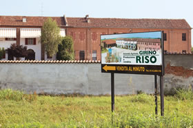This farm advertising rice production and sales near Vercelli is one of more than 4500 rice farms throughout Italy. Below, from top left: Among Italy’s more than 100 varieties of rice, the short-grained carnaroli, balto, vialone nano and arborio rices are the most popular among northern Italians, who eat almost twice as much rice as the average European.
