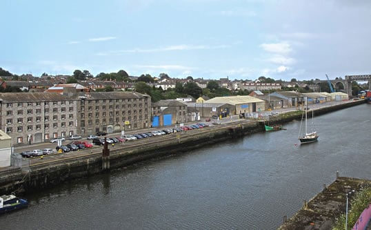 The Drogheda quay today, along the Boyne River, near its mouth on the Irish Sea.